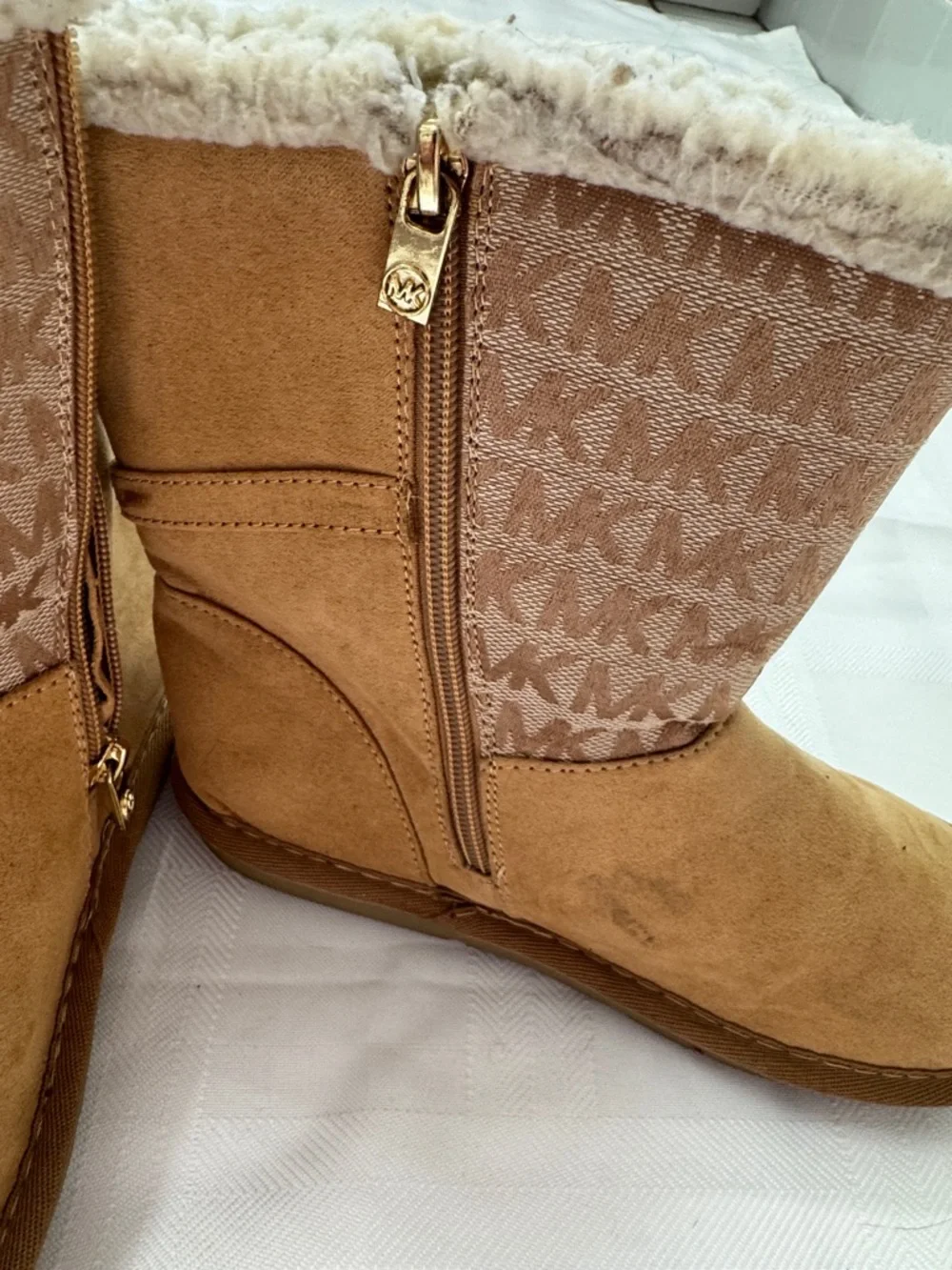 Michael Kors Logo Tan Marilu Kids Winter Boots